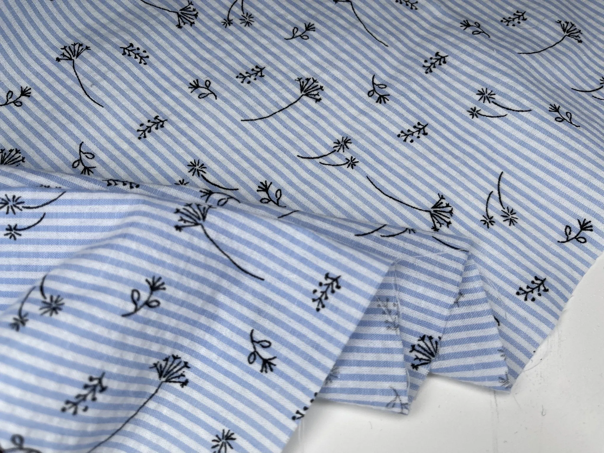 100% Cotton Seersucker Dandelion Stripes Fabric