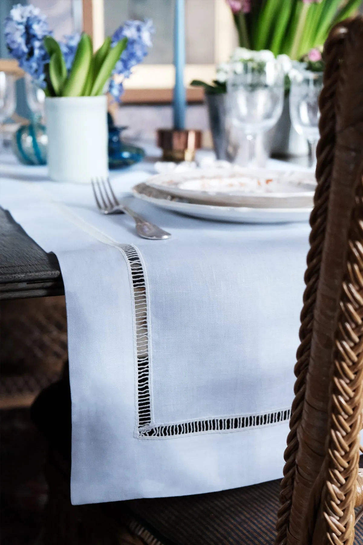 ‘BACCHETTA’ TRIM LINEN TABLE RUNNER
