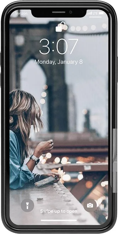 Black Pearl | Classic Black Marble Case
