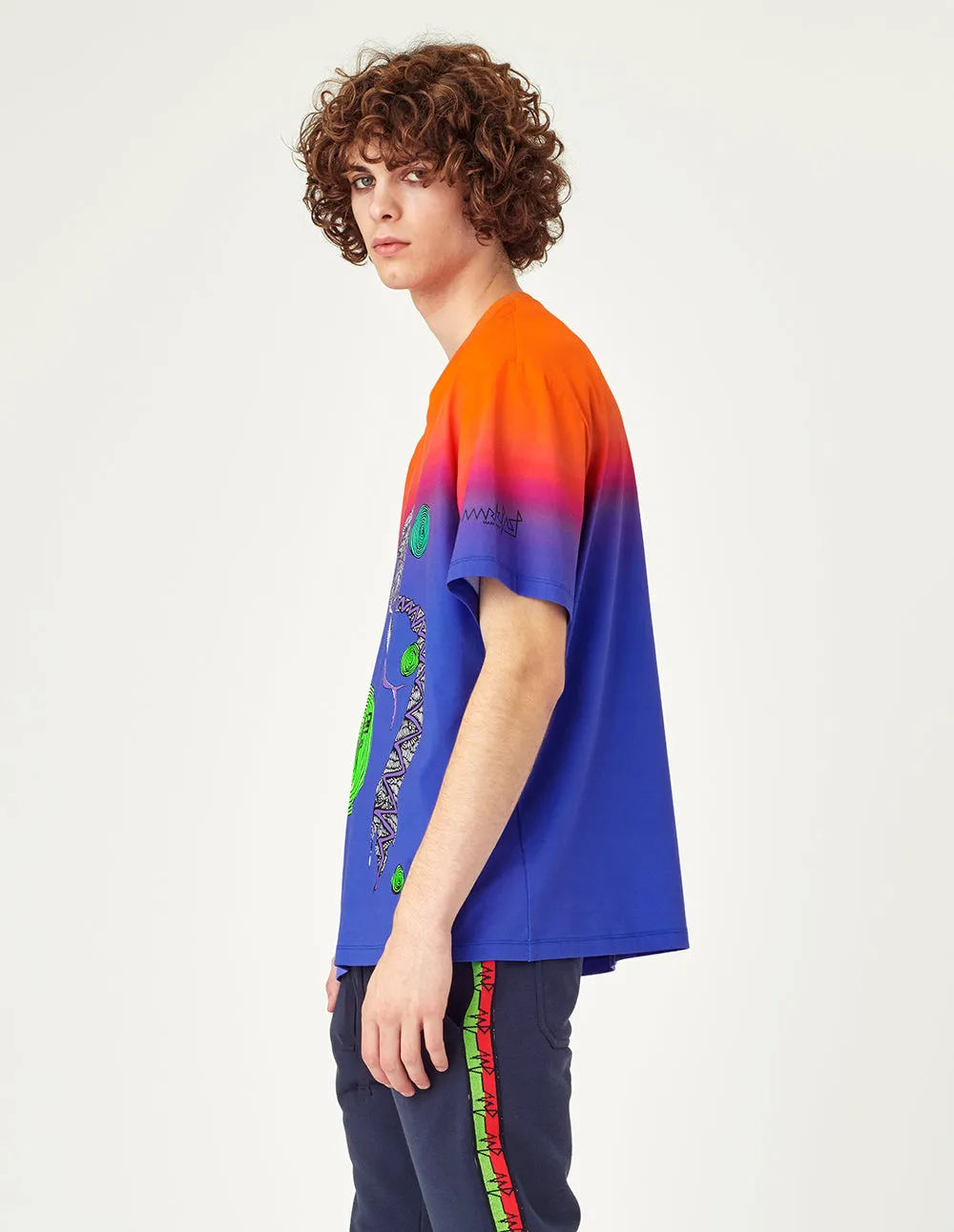 Graffiti prints simple round neck