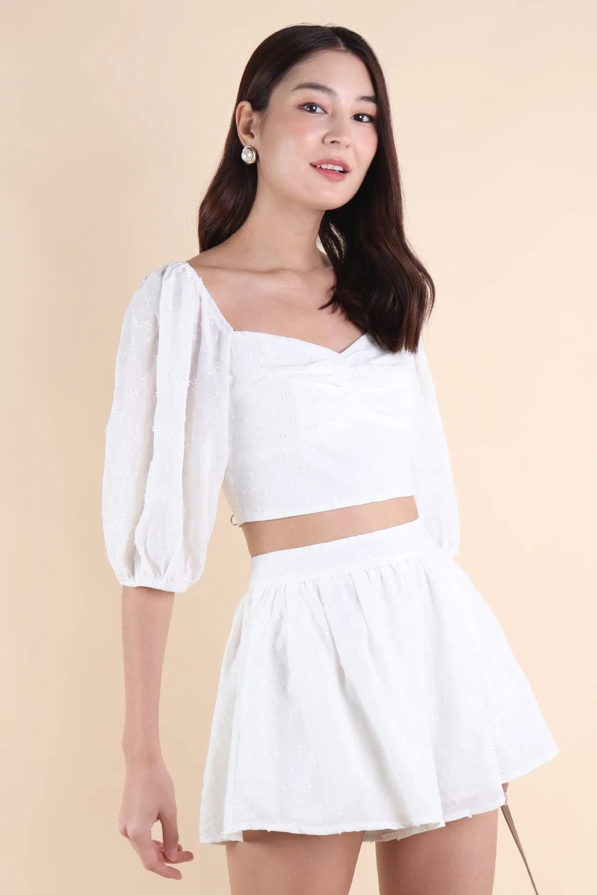 HART 2-PC SET IN WHITE