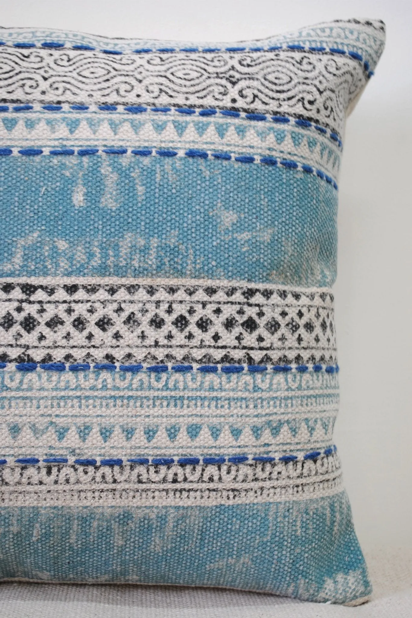 LANIUM - SQUARE CUSHION COVER