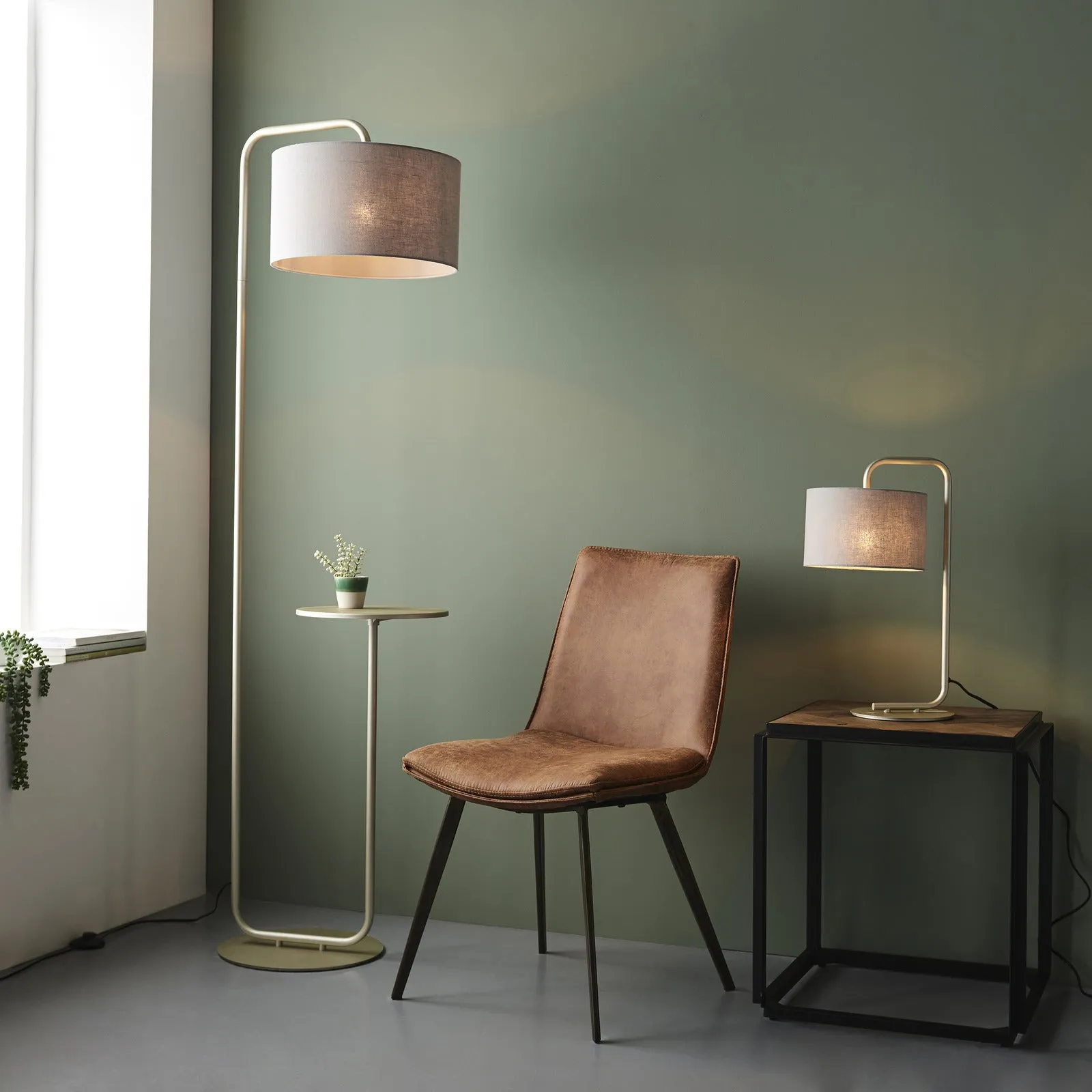Lasnar Table