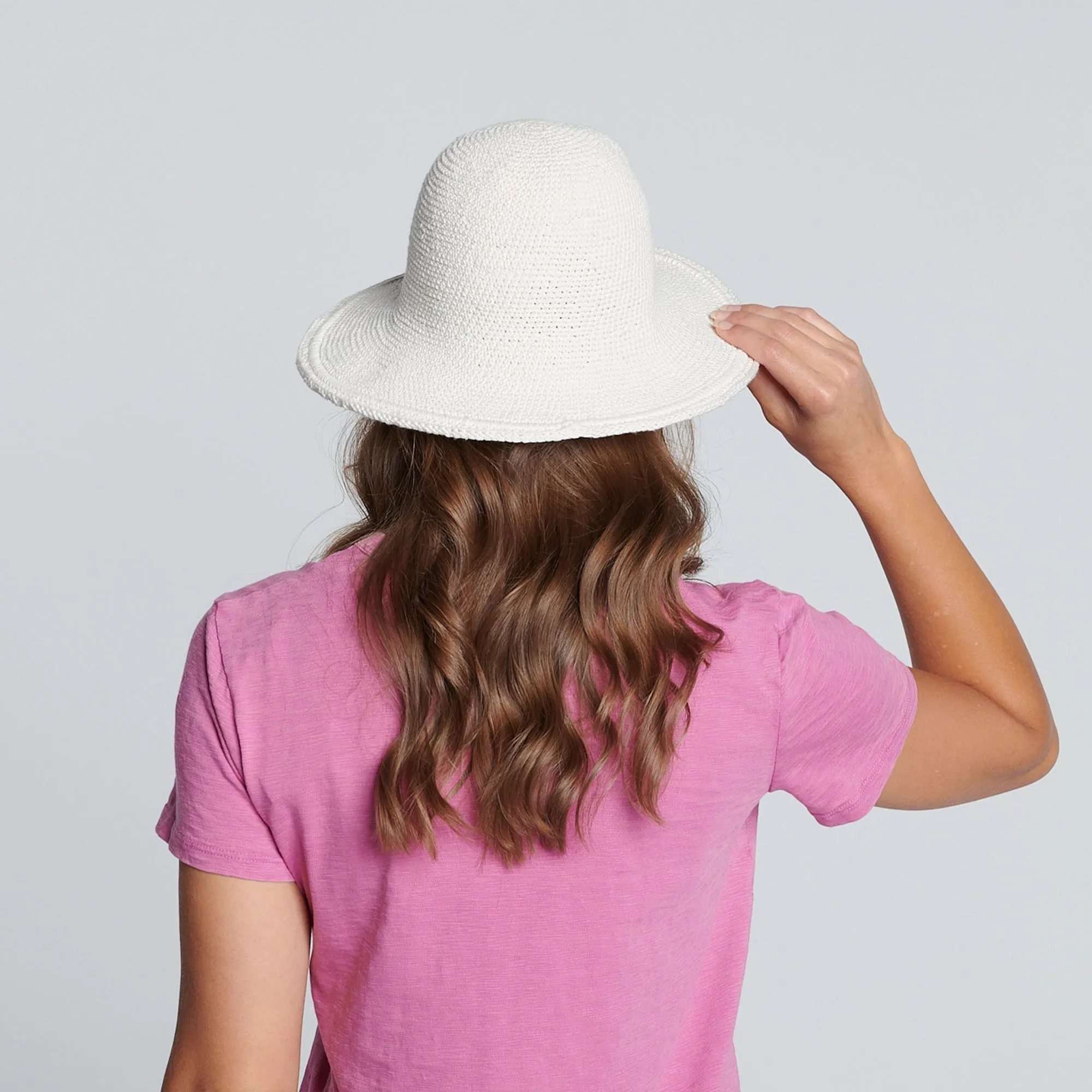 Women's Crocheted Brim Hat